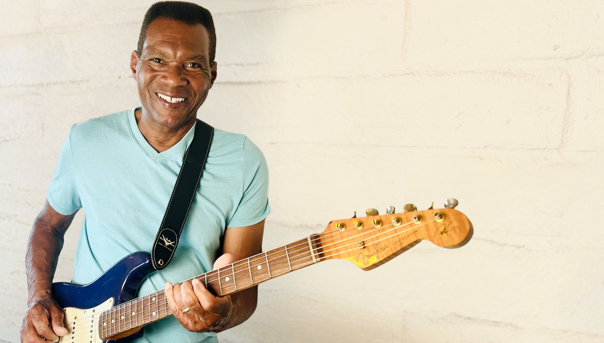 THE ROBERT CRAY BAND   <h5>October 19, 2024</h5>